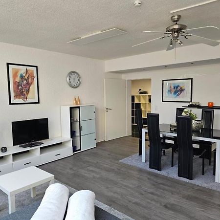 Apartamento Elw Sonnig,Terasse, Bis Zu 13 Schlafpl. Obergroningen Exterior foto